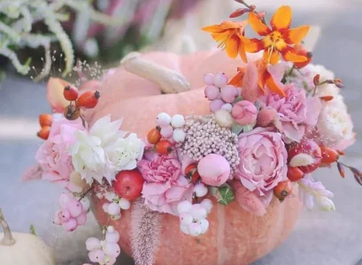 can you use a pumpkin as a flower vase