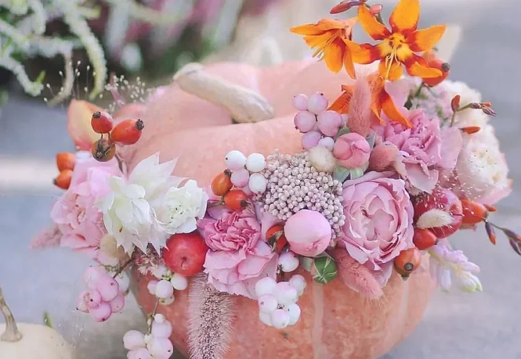 can you use a pumpkin as a flower vase