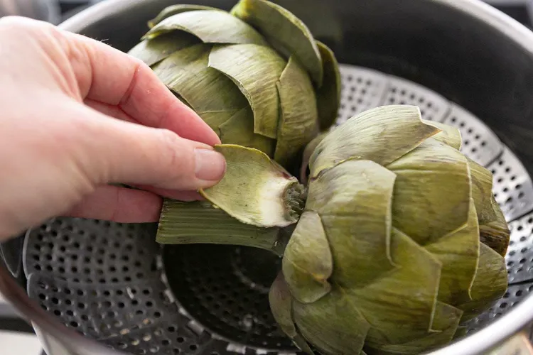 how to know if an artichoke is cooked