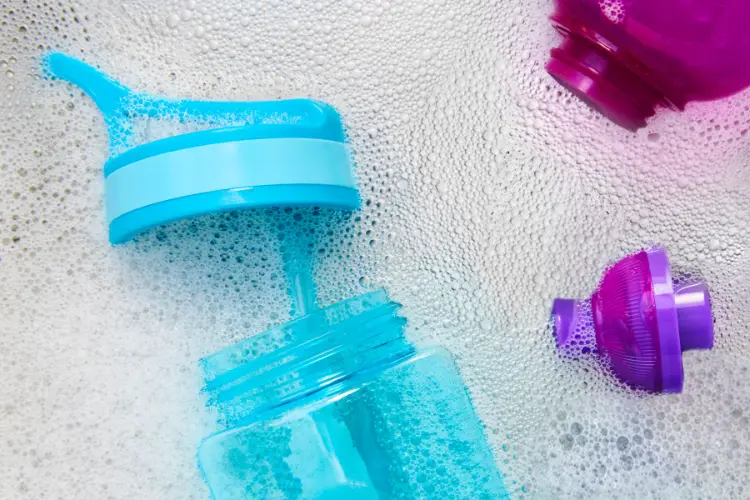 when and how to clean your water bottle