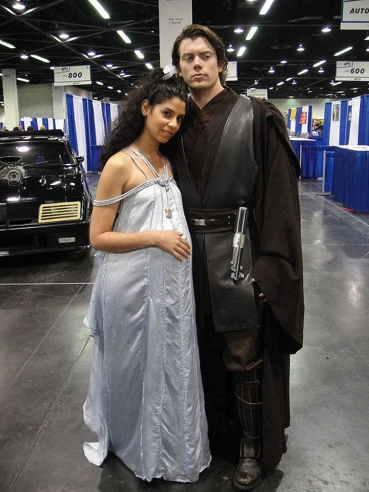 anakin skywalker padme maternity halloween costume couples 2023