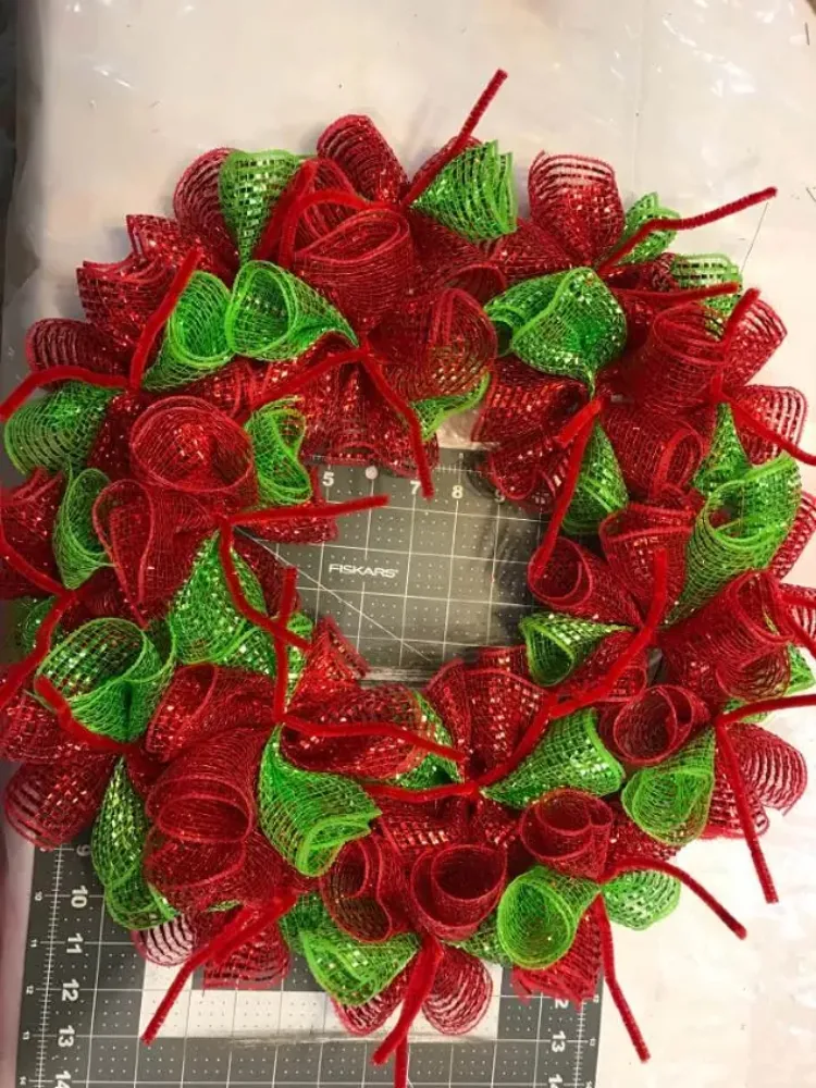 attached bows to wreath frame step by step guide