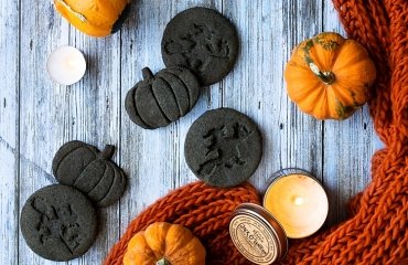 black sesame orange healthy halloween cookies recipe simple trick or treat snack