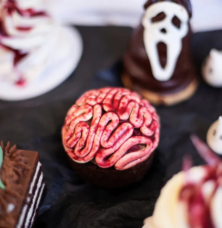 cupcake scary brain decoration halloween