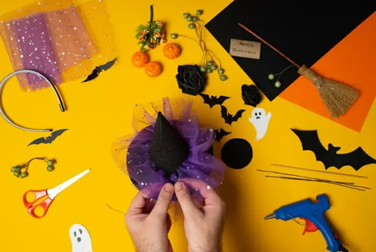 decorate your hat for the witch costume with tuell