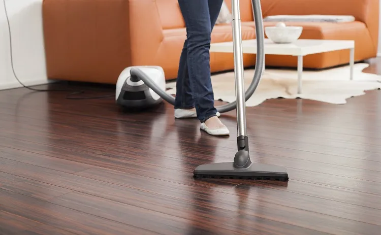 deep clean hardwood floors clean with a mop