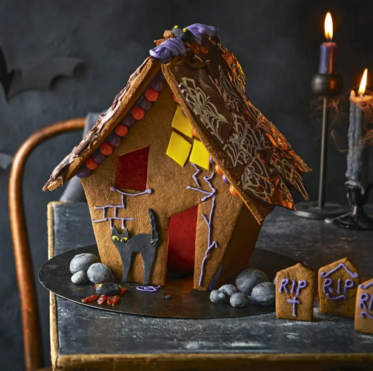 diy edible witch house decoration halloween
