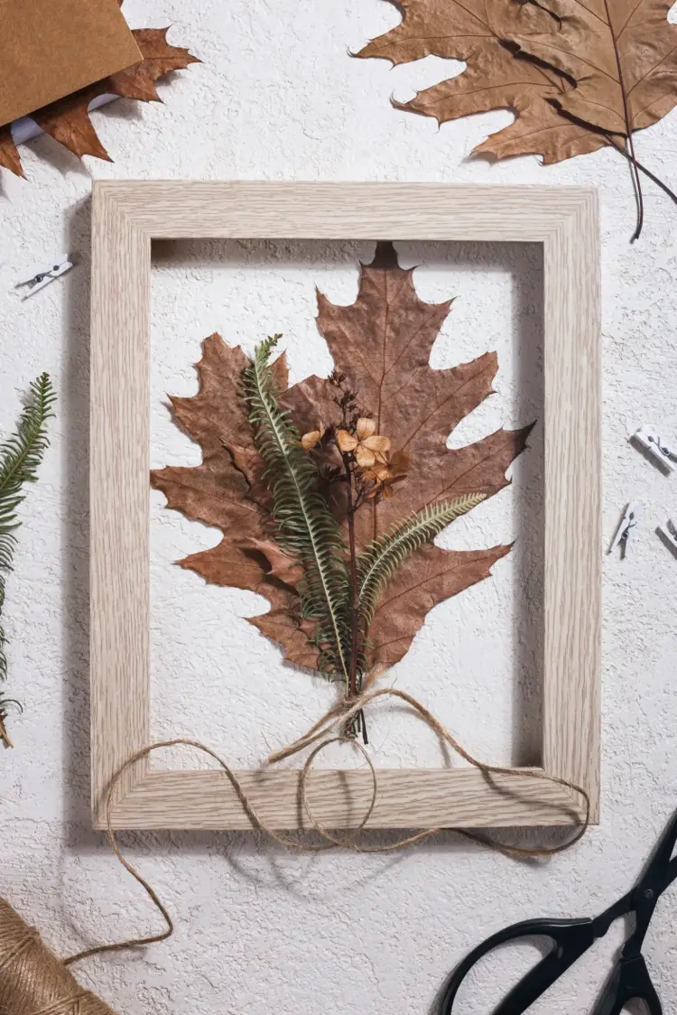 diy wall decor art project bouquet dried leaves