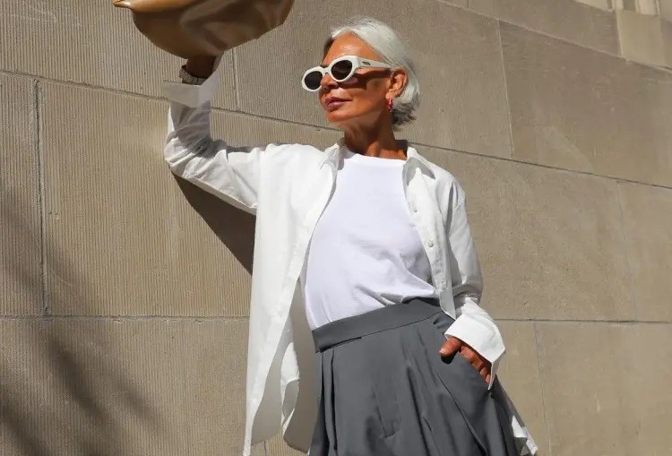 dress pants woman 50 years old