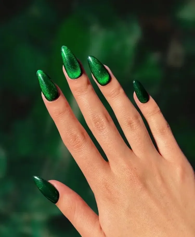 emerald green nail art idea cat eye long almond nails