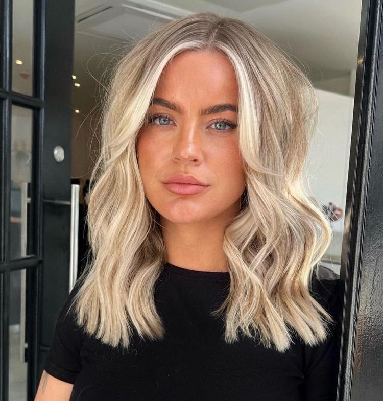 Gradient Blonde Hair: All You Need to Know for This Effect!