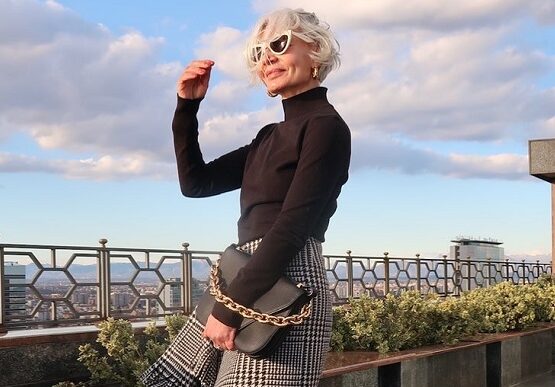 fall fashion for women over 50 the 2023 trends to adopt