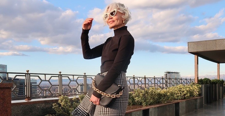 fall fashion for women over 50 the 2023 trends to adopt