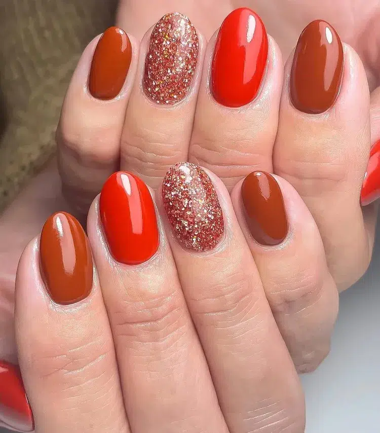 fall nail trends 2023 mismatched