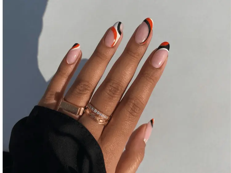 fall nails trends 2023 french tips