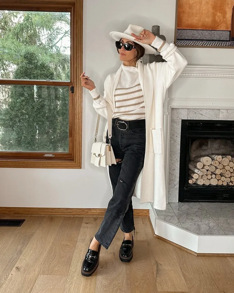fall outfit 2023 idea with black chunky loafers