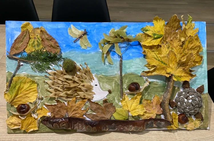 fall picture craft dried leaves natural materials