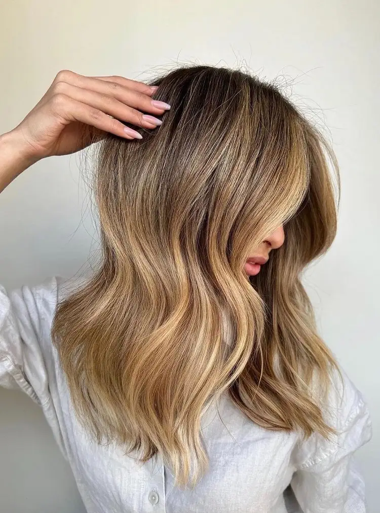 gradient brown to blonde hair 2023 hairstyles women trends