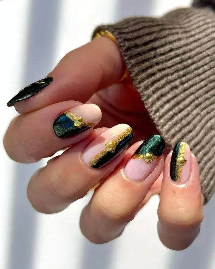 green nail art ideas 2023 with gold for a festive winter manicure