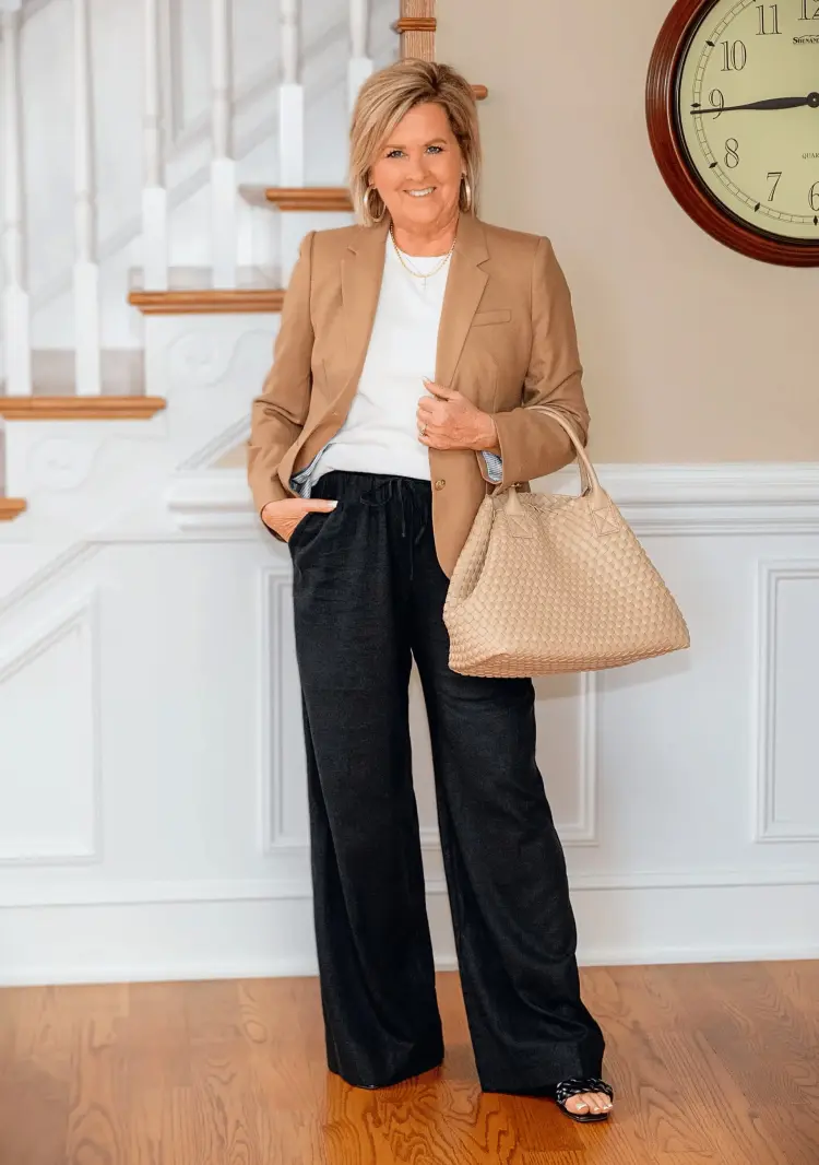 how dress pants should be worn 50 year old woman