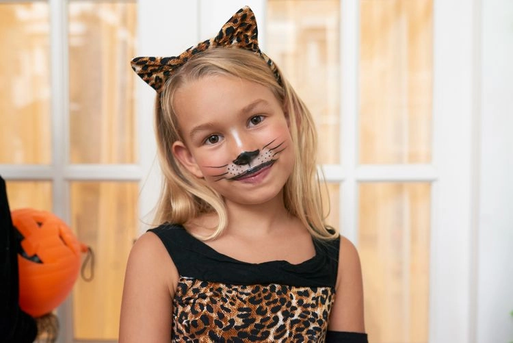 how to create a last minute leopard costume for girls