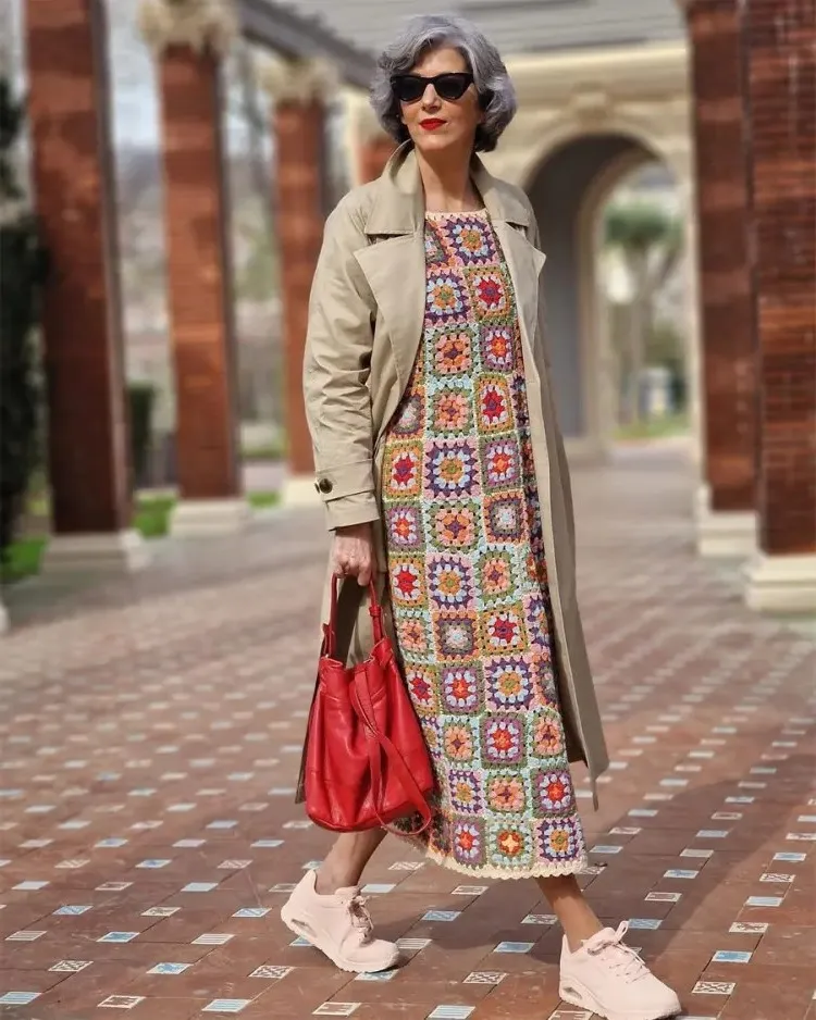 how to dress stylish at 70 fall outfi idea