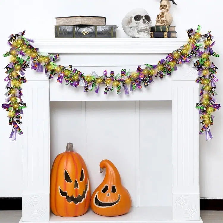 how to make a halloween garland