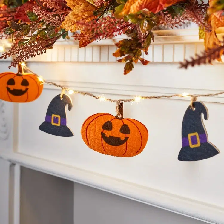 how to make a paper garland for halloween