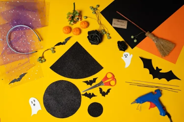 how to make witch hat diy craft for halloween costume