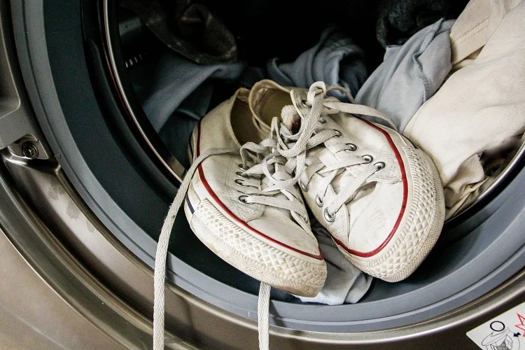 how to wash converse in a washing machine methods dos and donts