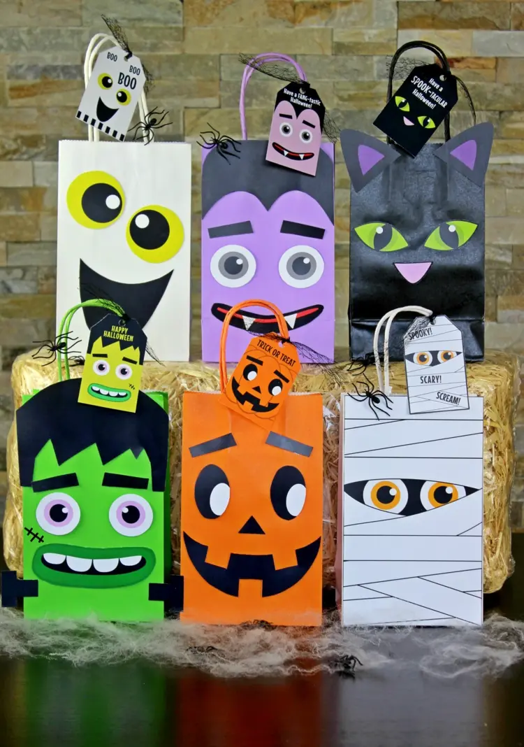 make halloween bag for the candy mummy frankenstein's monster vampire cat motif