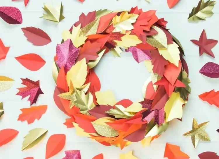 make you own autumn wreath from craft cardboard leaves with glue