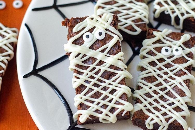 mummy pumpkin brownies easy healthy halloween treats snacks