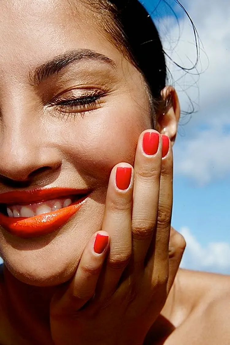 orange lipstick red nails polish analogous color matching