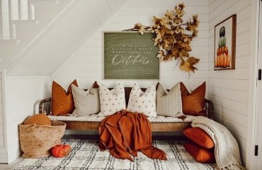 organic pillows blankets rustic interior fall farmhouse interior decor 2023