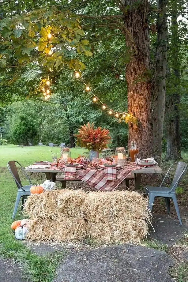 outdoor fall table centrepiece