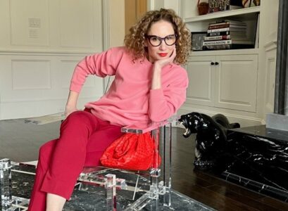 red monochromatic outfit idea mature women fall fashion 2023