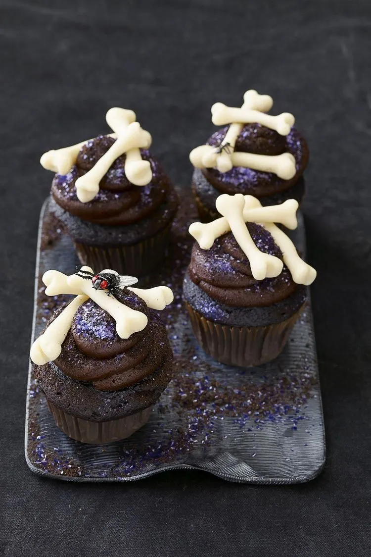 scary cupcakes with chocolate bones