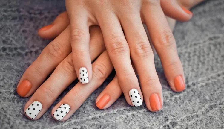 simple dot nail designs