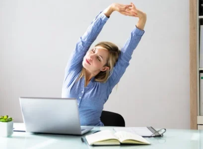 stretching exercises to do at your desk