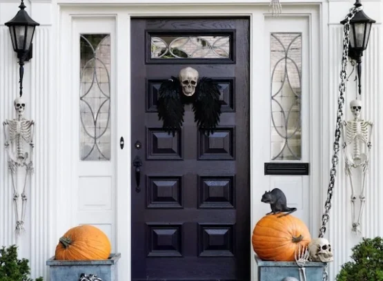 the easiest halloween front door decorations