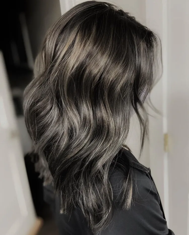 what are babylights hairstyle trend fall 2023 hiding gray hair with highlights