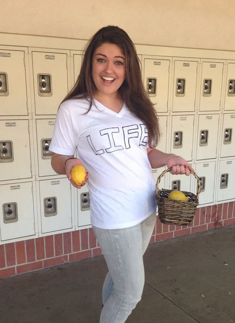 when life gives you lemons super clever and easy halloween costume idea