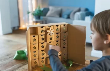 how to make an advent calendar from cardboard