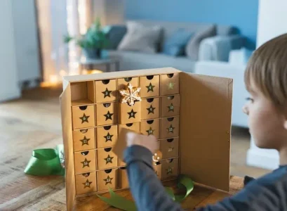 how to make an advent calendar from cardboard