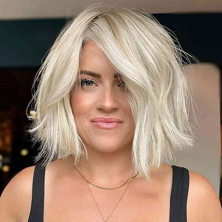 textured bob is the trending hairstyle of the season