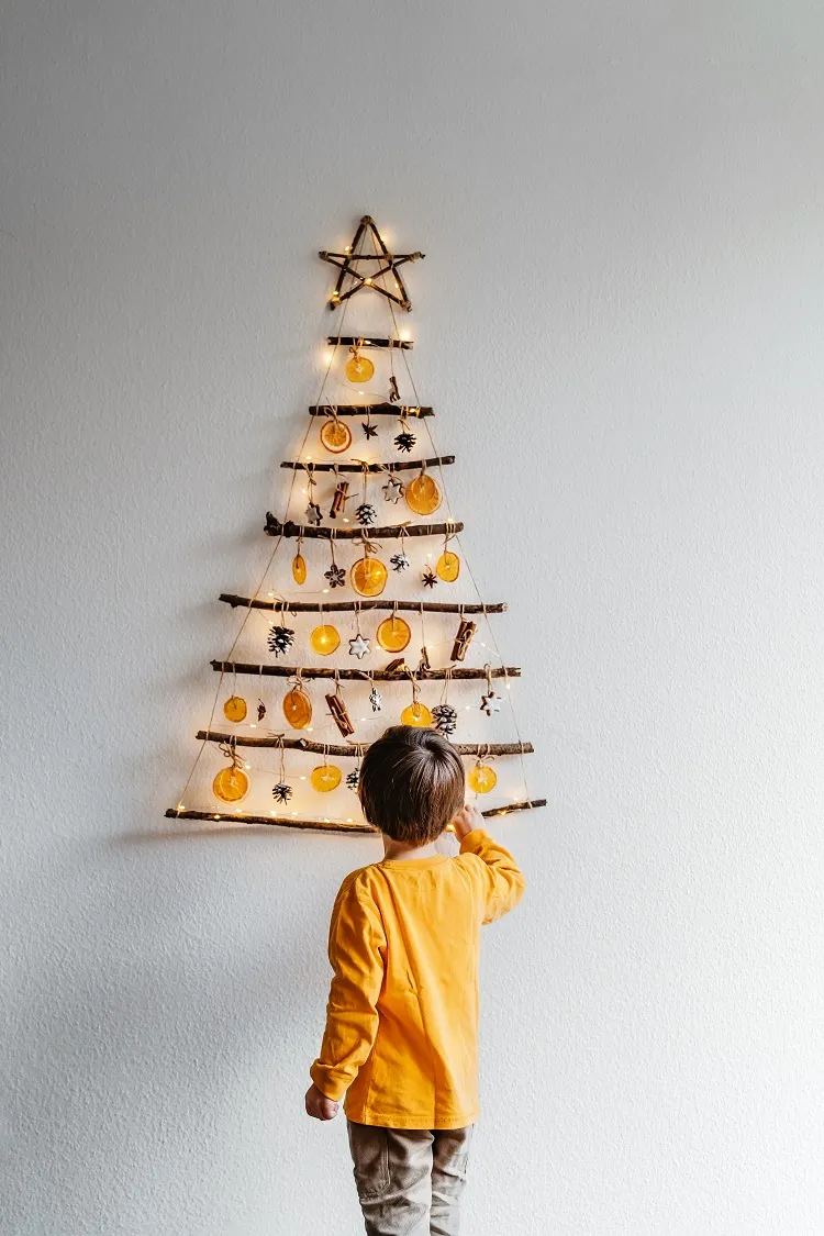 alternative christmass tree for cat owners on wall