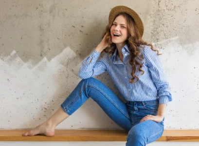 are skinny jeans in trend in 2023 which shoes to combine with jeans