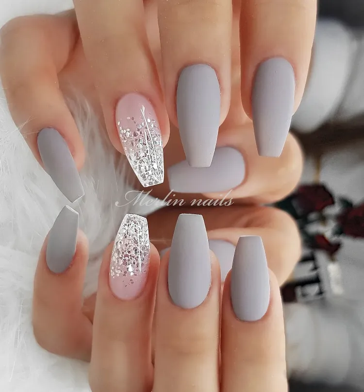 ballerina nail art grey matte silver