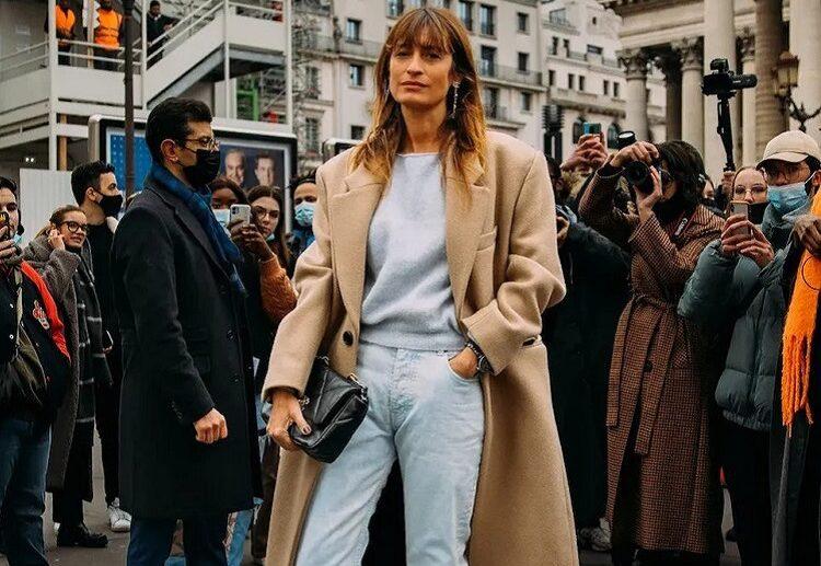beige coat classic jeans white tee old money essentials 2023